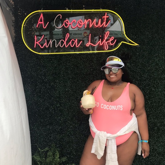 Meet your Posher, Alexandra - Picture 6 of 7